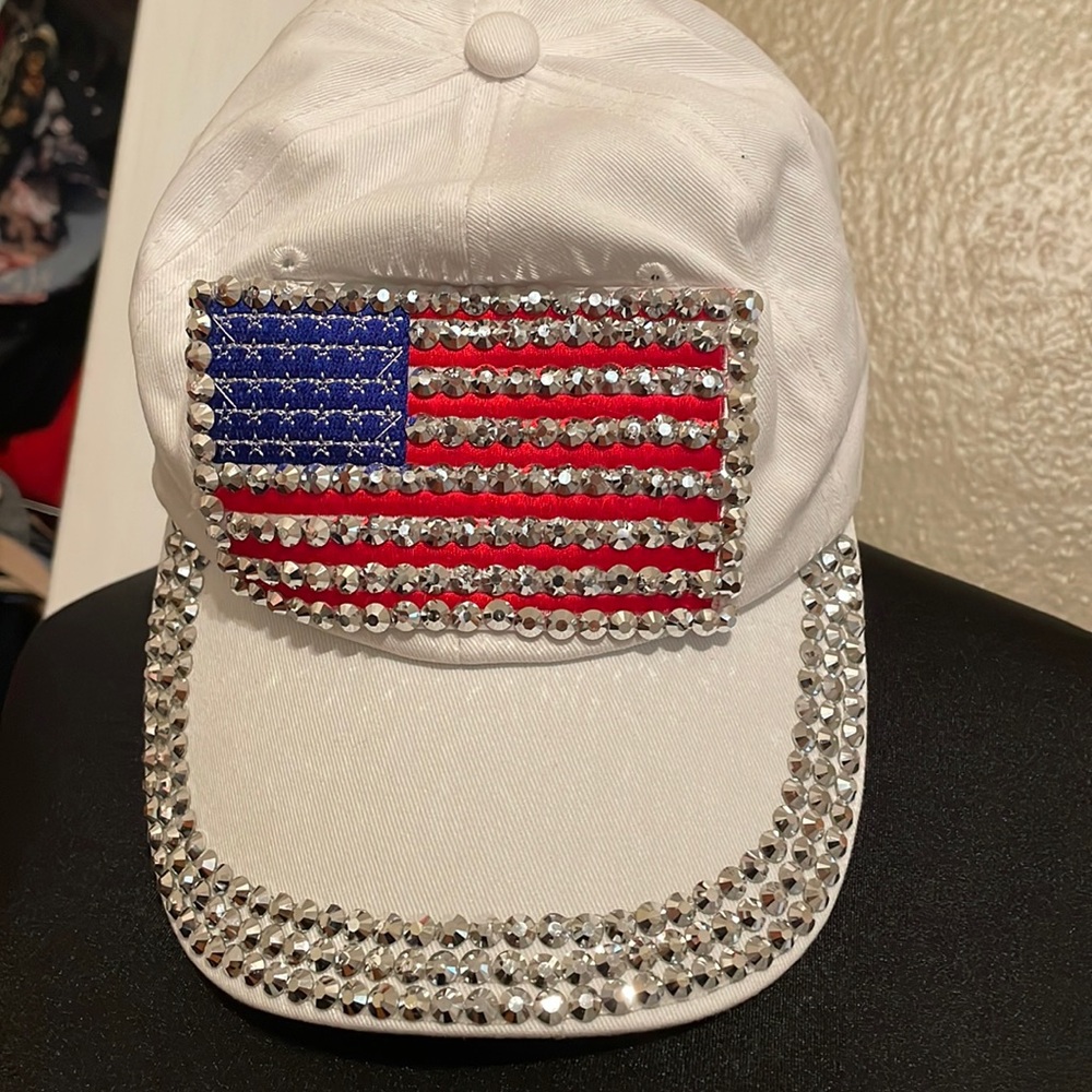 Women’s bling cap
